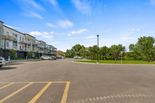 302-1605 17 Street Se, Calgary, AB - Outdoor With Balcony