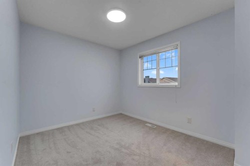 20 Copperpond Grove Se, Calgary, AB - Indoor Photo Showing Other Room