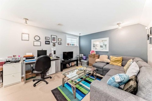 158 Bridleridge Circle Sw, Calgary, AB - Indoor
