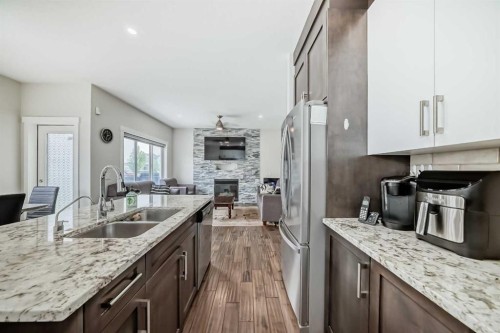 9 Saddlecrest Crescent Ne, Calgary, AB - Indoor Photo Showing Kitchen With Double Sink With Upgraded Kitchen