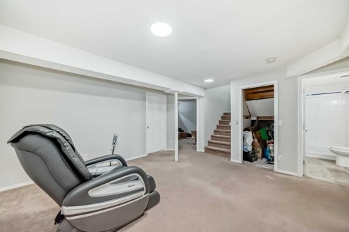 9 Saddlecrest Crescent Ne, Calgary, AB - Indoor