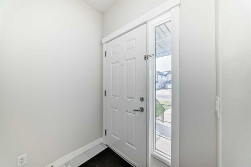 9 Saddlecrest Crescent Ne, Calgary, AB - Indoor Photo Showing Other Room