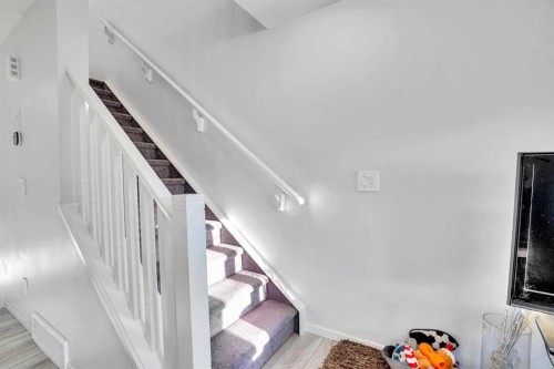 216 Windbury Lane Sw, Airdrie, AB - Indoor Photo Showing Other Room