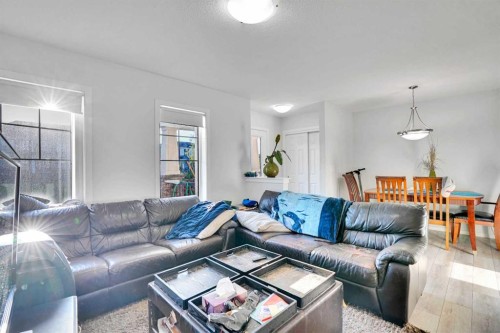 216 Windbury Lane Sw, Airdrie, AB - Indoor Photo Showing Living Room