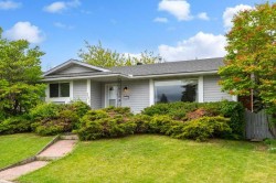 131 Bracewood Road SW Calgary, AB T2W 3B9