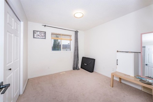 714 Martindale Boulevard Ne, Calgary, AB - Indoor