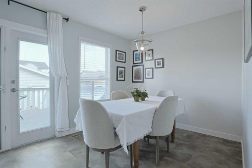 18 Citadel Vista Green Nw, Calgary, AB - Indoor Photo Showing Dining Room
