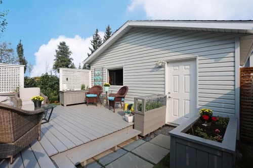 18 Citadel Vista Green Nw, Calgary, AB - Outdoor With Deck Patio Veranda With Exterior