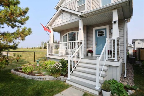 18 Citadel Vista Green Nw, Calgary, AB - Outdoor With Deck Patio Veranda