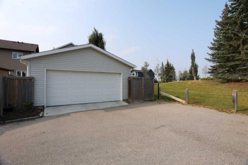 18 Citadel Vista Green Nw, Calgary, AB - Outdoor With Exterior