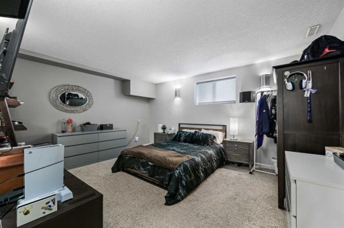 95 Panorama Hills View Nw, Calgary, AB - Indoor Photo Showing Bedroom