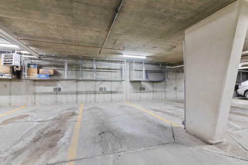 2205-7451 Springbank Boulevard Sw, Calgary, AB - Indoor Photo Showing Garage