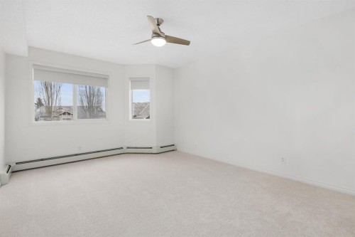 2205-7451 Springbank Boulevard Sw, Calgary, AB - Indoor Photo Showing Other Room