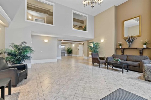 2205-7451 Springbank Boulevard Sw, Calgary, AB - Indoor