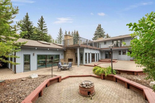 1521 92 Avenue Sw, Calgary, AB - Outdoor With Deck Patio Veranda