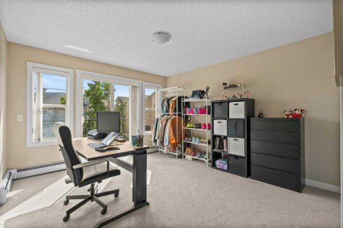 2206-211 Aspen Stone Boulevard Sw, Calgary, AB - Indoor Photo Showing Office