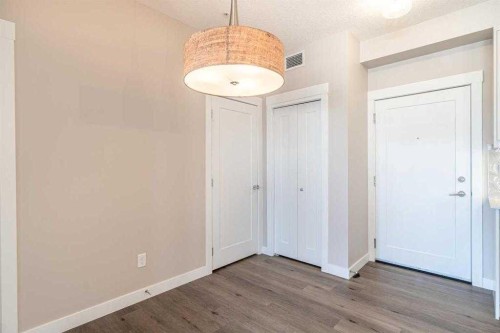 217-30 Walgrove Walk Se, Calgary, AB - Indoor Photo Showing Other Room