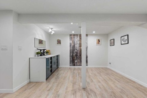 343 Queen Tamara Way Se, Calgary, AB - Indoor
