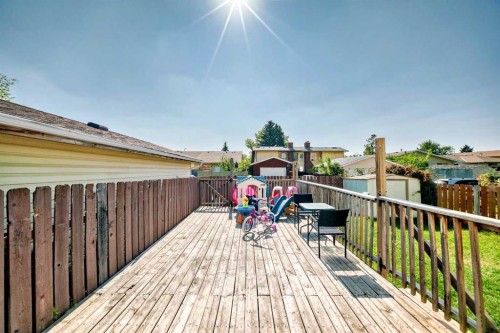 6327 24 Avenue Ne, Calgary, AB - Outdoor With Deck Patio Veranda With Exterior