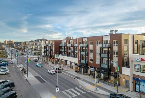 7815 36 Avenue Nw, Calgary, AB - Outdoor With View