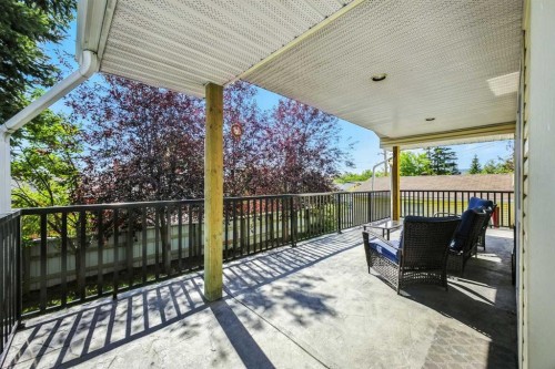 139 Huntford Green Ne, Calgary, AB - Outdoor With Deck Patio Veranda With Exterior