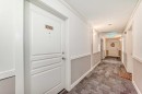 2210-211 Aspen Stone Boulevard Sw, Calgary, AB  - Indoor Photo Showing Other Room 
