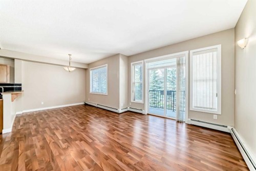 2210-211 Aspen Stone Boulevard Sw, Calgary, AB - Indoor Photo Showing Other Room