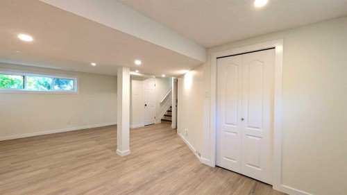 103 Haverhill Road Sw, Calgary, AB - Indoor