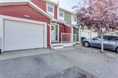 1405-800 Yankee Valley Boulevard Se, Airdrie, AB - Outdoor