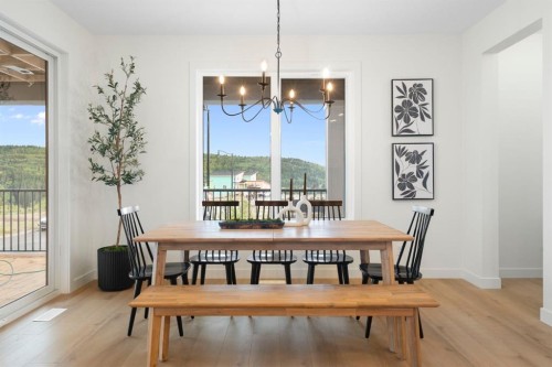 28 Sunvalley View  Cochrane, AB T4C 0X8