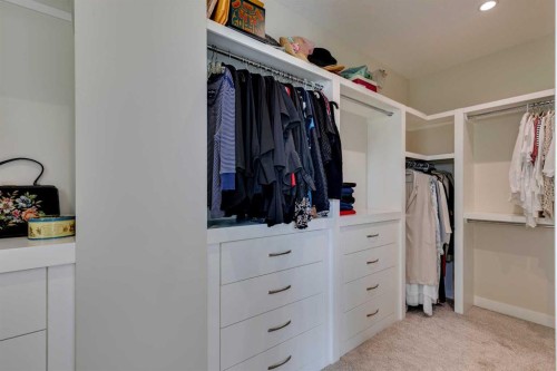 2018B 26A Street Sw, Calgary, AB - Indoor With Storage