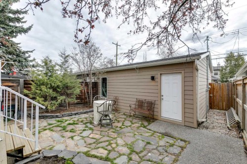 2018B 26A Street Sw, Calgary, AB - Outdoor