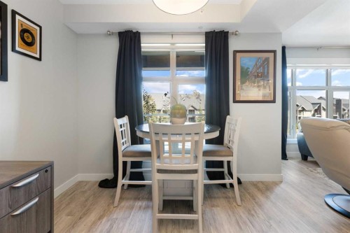 227-15 Aspenmont Heights Sw, Calgary, AB - Indoor Photo Showing Dining Room