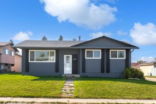 6707 3 Avenue Se, Calgary, AB - Outdoor