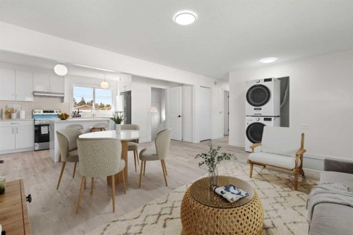 6707 3 Avenue Se, Calgary, AB - Indoor Photo Showing Dining Room