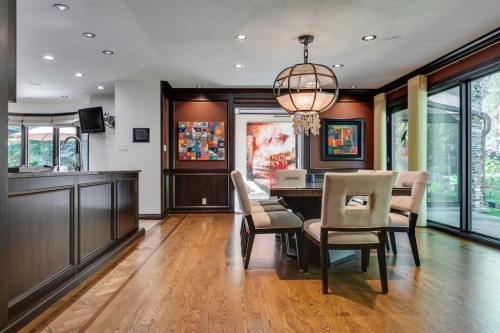 40 Eagle Ridge Place Sw, Calgary, AB - Indoor Photo Showing Dining Room