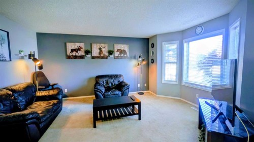 226 Erin Circle Se, Calgary, AB - Indoor