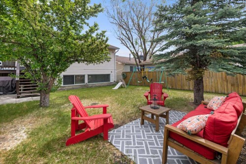 212 Woodbine Boulevard Sw, Calgary, AB - Outdoor