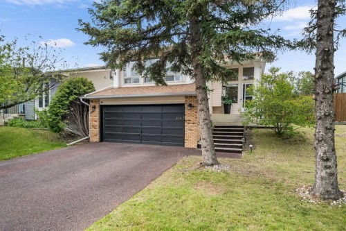 212 Woodbine Boulevard Sw, Calgary, AB - Outdoor