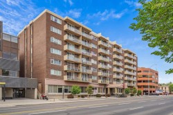 501-429 14 Street NW Calgary, AB T2N 2A3