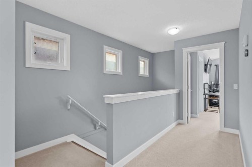 172 Evanspark Gardens Nw, Calgary, AB - Indoor Photo Showing Other Room
