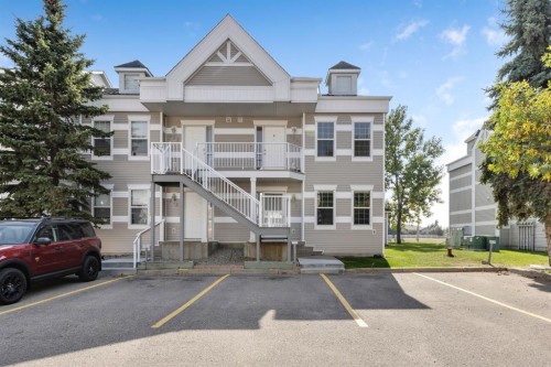 321-103 Strathaven Drive, Strathmore, AB - Outdoor With Balcony With Facade