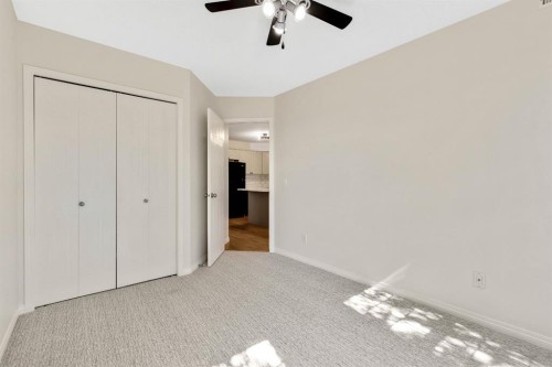 321-103 Strathaven Drive, Strathmore, AB - Indoor