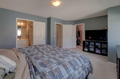 246 Arbour Grove Close Nw, Calgary, AB - Indoor Photo Showing Bedroom