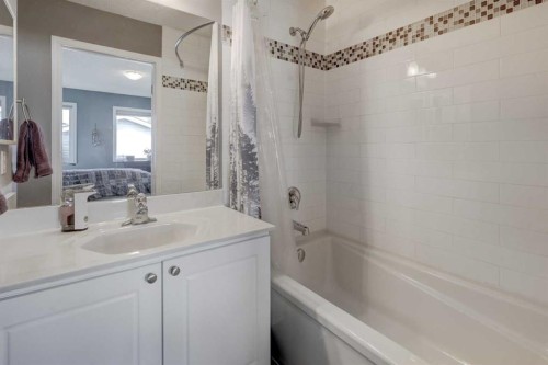 246 Arbour Grove Close Nw, Calgary, AB - Indoor Photo Showing Bathroom