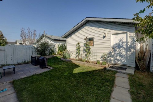 246 Arbour Grove Close Nw, Calgary, AB - Outdoor