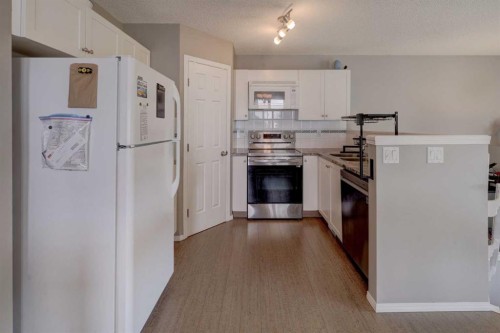 246 Arbour Grove Close Nw, Calgary, AB - Indoor Photo Showing Kitchen