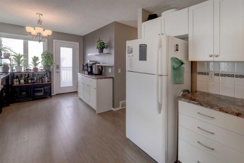 246 Arbour Grove Close Nw, Calgary, AB - Indoor Photo Showing Kitchen