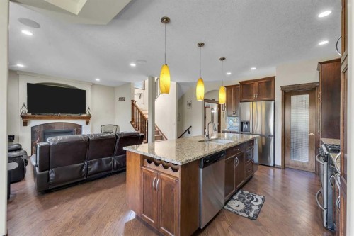 126 Tuscany Summit Heath Nw, Calgary, AB - Indoor Photo Showing Kitchen With Upgraded Kitchen