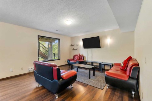 126 Tuscany Summit Heath Nw, Calgary, AB - Indoor Photo Showing Other Room